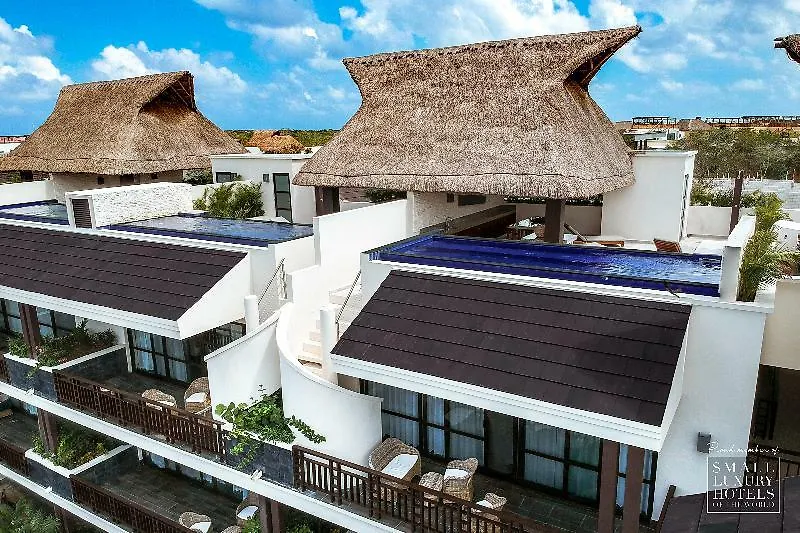 Kasa Hotel Parota 툴룸